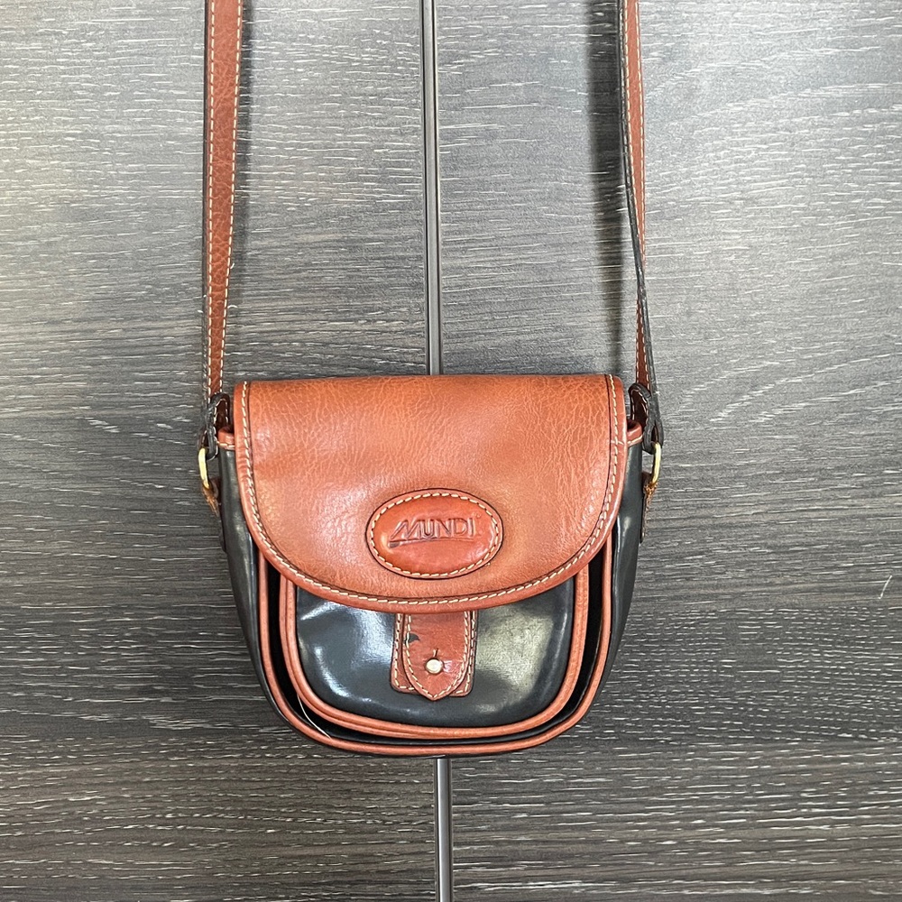 Mundi Leather Saddle Bag